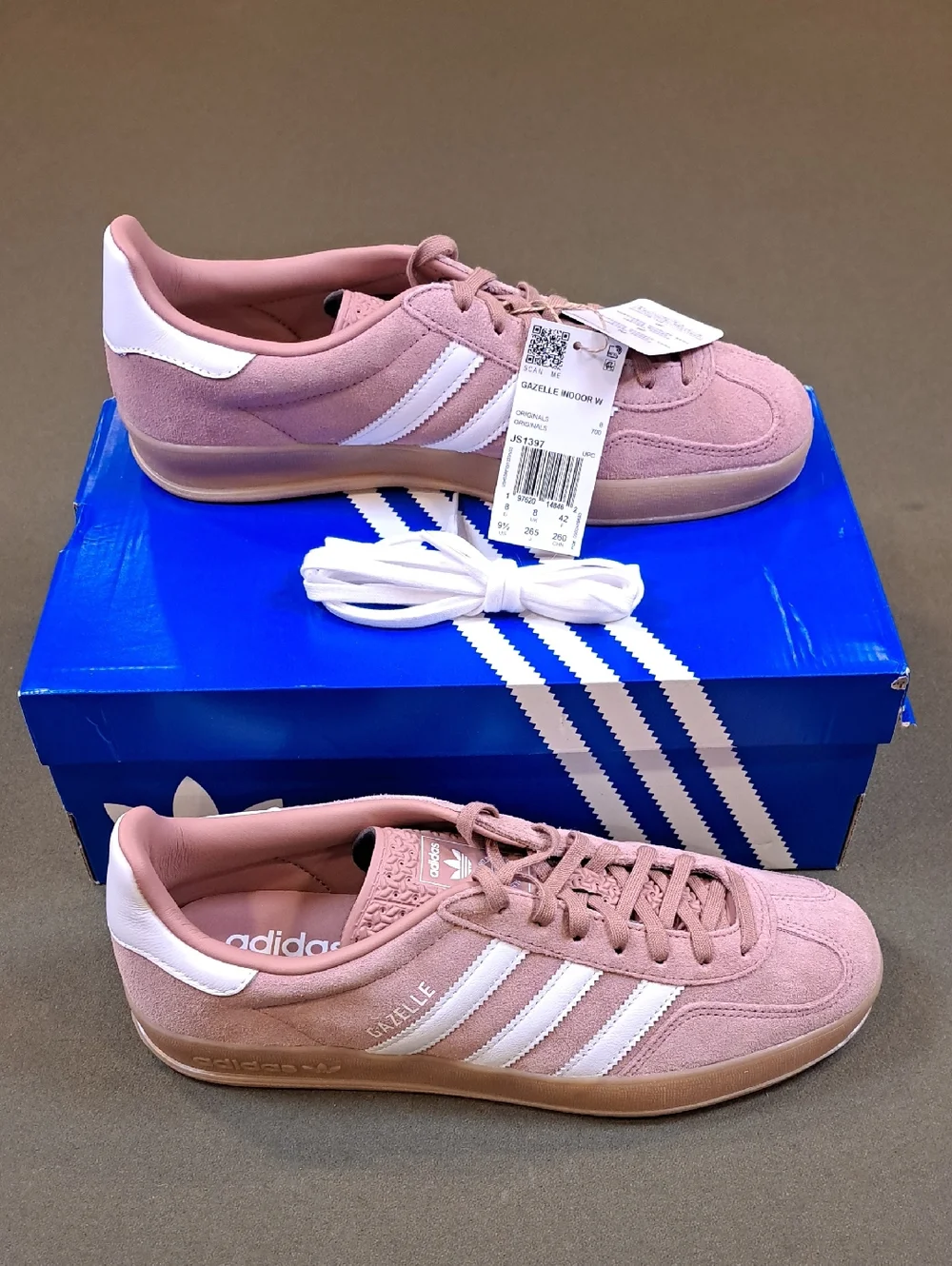 Adidas Gazell Indoor Sneaker - Color: Clay / White - Size: Women 9.5